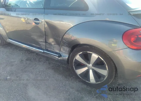 2012 Volkswagen Beetle 2.0T Turbo из США, поврежденный, VIN 3VW467AT7CM623809